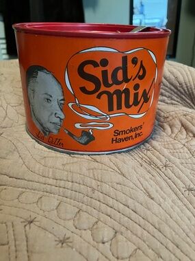 Vintage Collectible Tobacco Tin From Smoker’s Haven